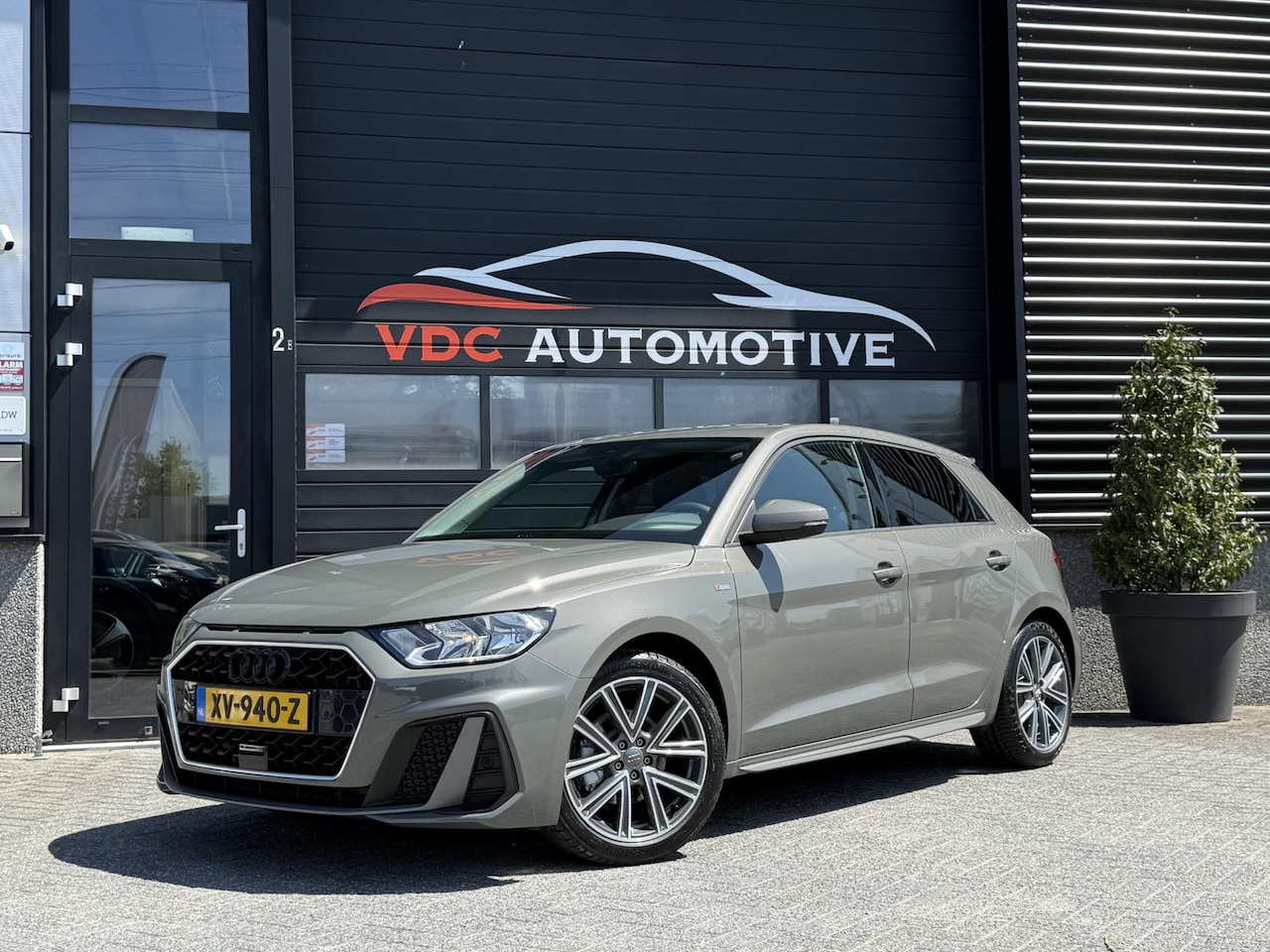 Audi A1 Sportback - 35 TFSI S Line 1e Eigenaar | Zwart Optiek | Virtual Cockpit | Parkeersensoren | Cruisecont - AutoWereld.nl