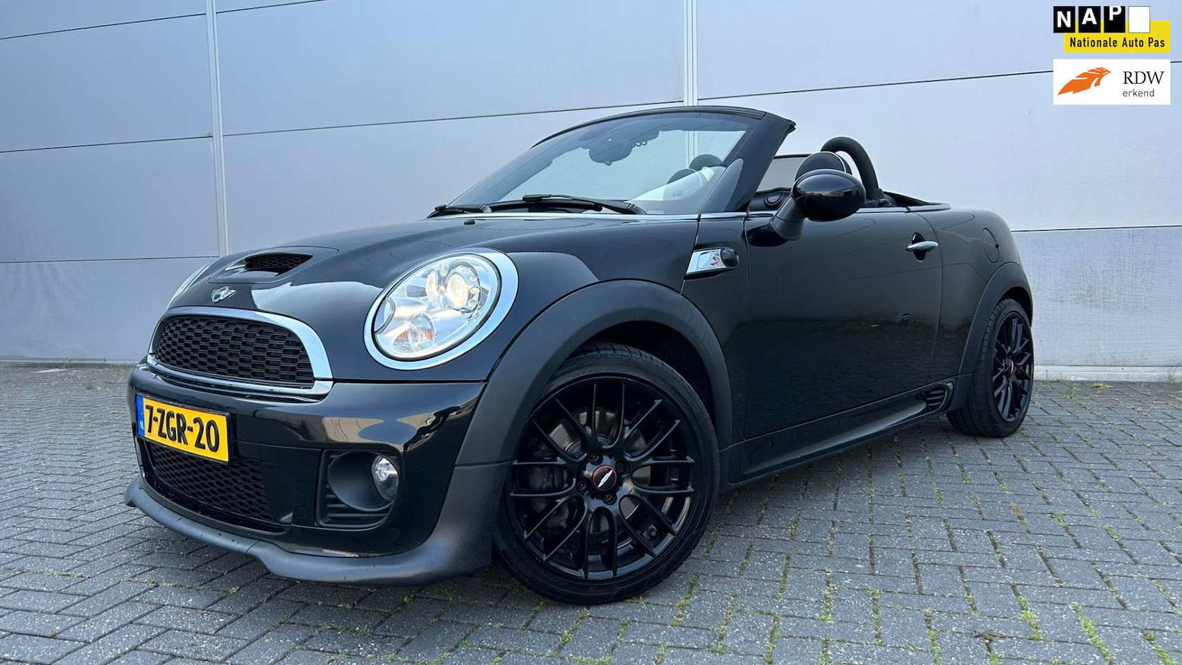 MINI Roadster - Mini 1.6 Cooper S Works, Carbon, Leder, Navi, 185PK - AutoWereld.nl