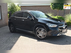 Mercedes-Benz GLA-Klasse - 250 e Progressive 218 PK Dealer o.h Widescreen Camera Elek Klep 18''