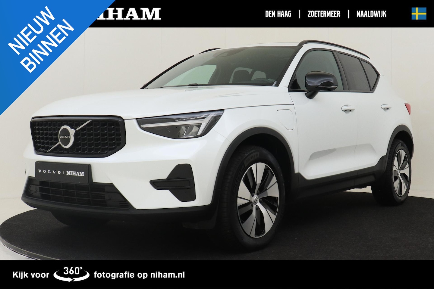 Volvo XC40 - T4 PLUG-IN HYBRID PLUS DARK -PANO.DAK|POWER-SEATS|HARMAN/KARDON|PRIVACY.GLAS - AutoWereld.nl
