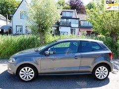 Volkswagen Polo - 1.2-12V Airco Cruise Navi PDC Zuinig B-Label