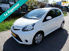 Toyota Aygo - 1.0 VVT-i 5-deurs Airco 1e eig. 150.000km Zuinig 1 op 20 Degelijk