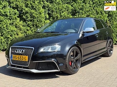 Audi A3 Sportback - 2.5 T RS 3 quattro schaalstoelen zwart leer 500pk