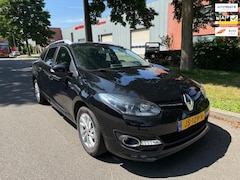 Renault Mégane Estate - 1.2 TCe Limited panorama apk nap