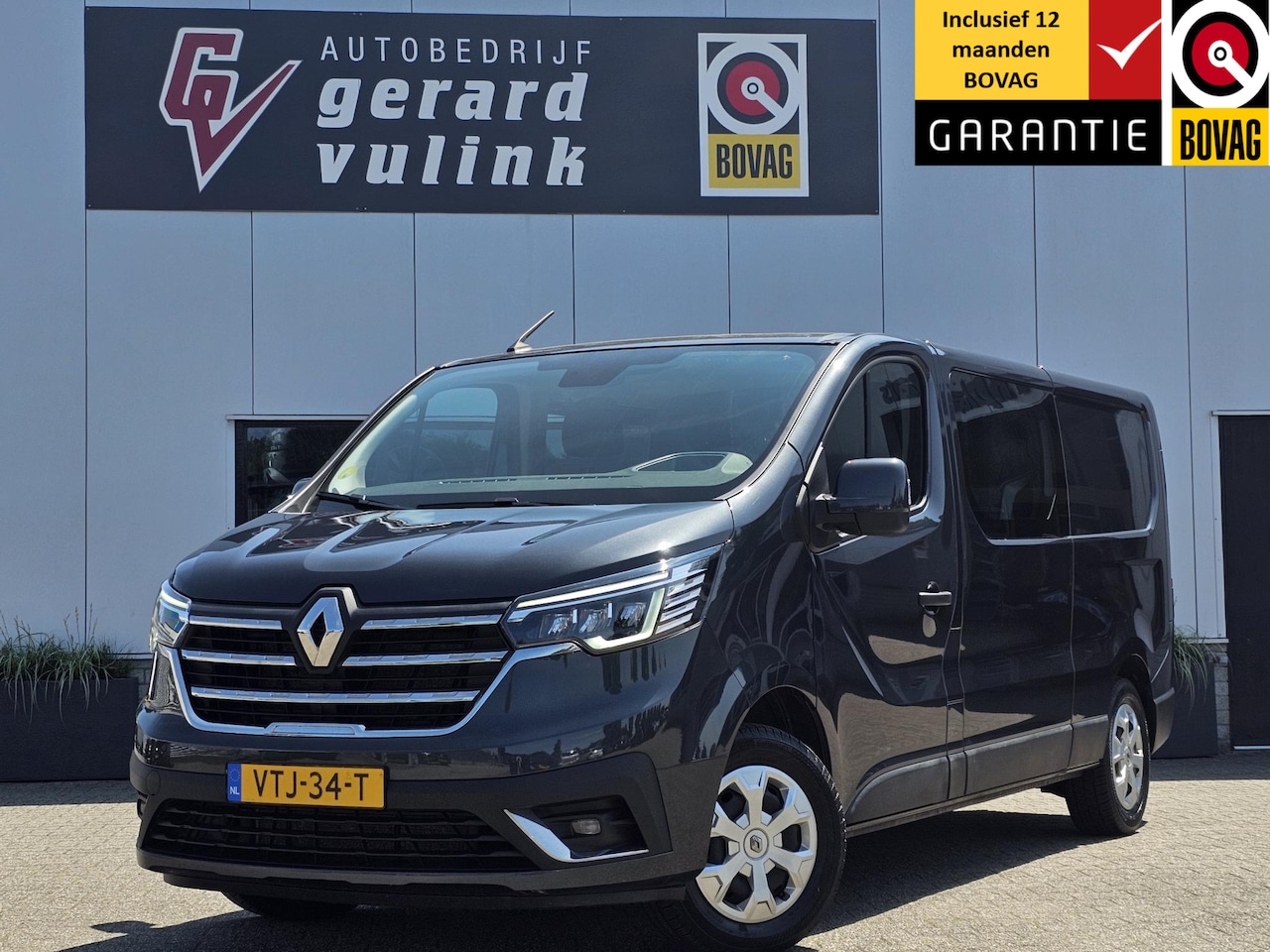 Renault Trafic - 2.0 dCi L2H1 Work Edition 6-PERS TREKHAAK NAV - AutoWereld.nl