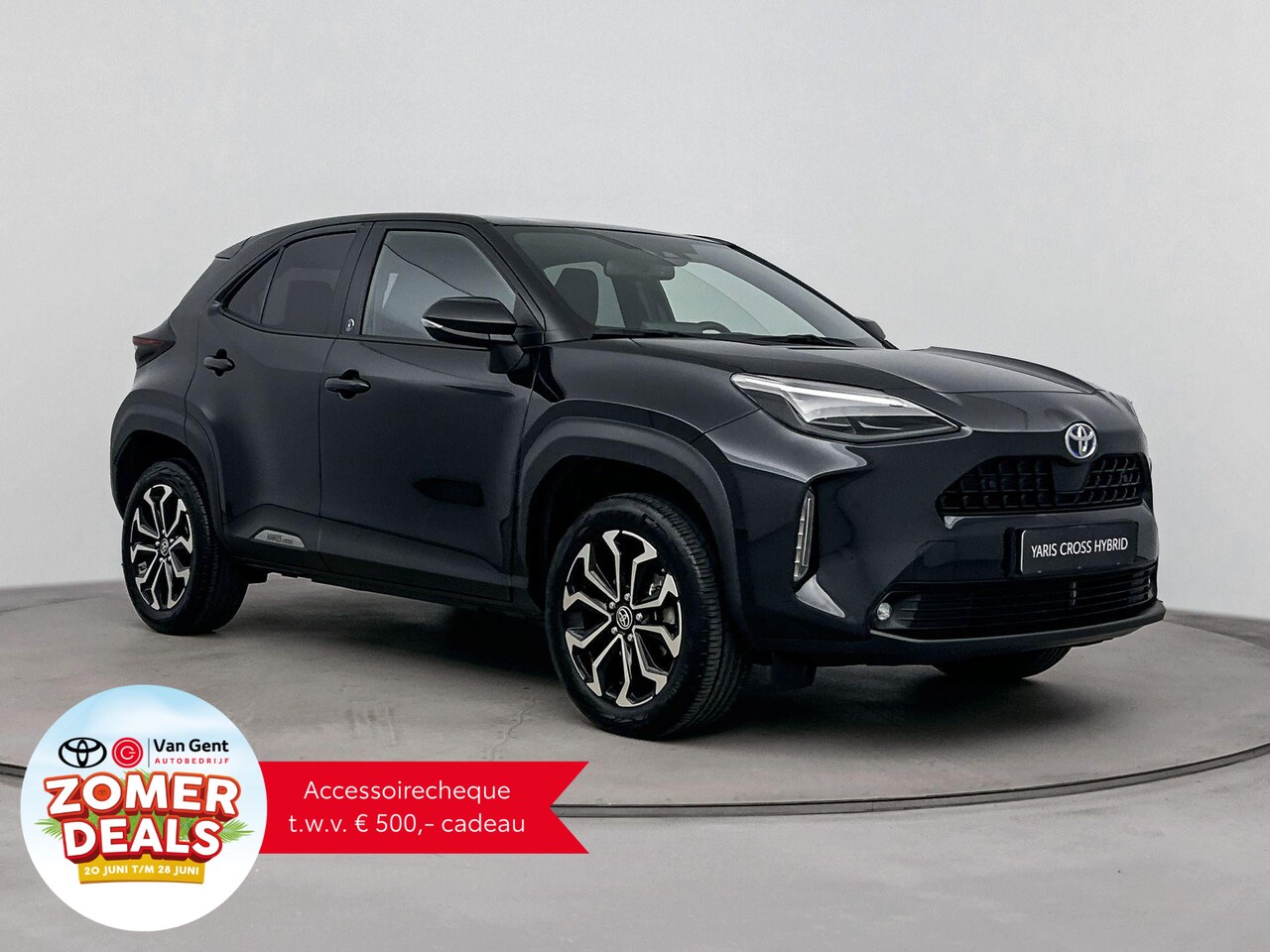 Toyota Yaris Cross - 1.5 Hybrid 115 First Edition | Stoelverwarming | Navigatie | Parkeersensoren - AutoWereld.nl