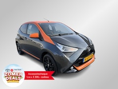 Toyota Aygo - 1.0 VVT-i x-JBL | Apple Carplay / Android Auto | 15 inch | Clima | Camera