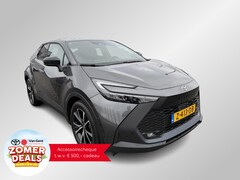 Toyota C-HR - 2.0 Hybrid 200 First Edition | Navigatie | 360 camera | Dodehoek detectie | Full LED | Ada