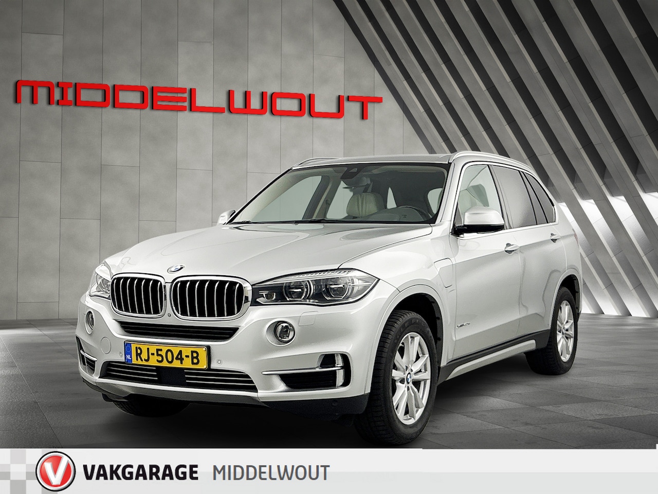 BMW X5 - xDrive40e High Exe/LED/head-up/4 zone ac/adapt cruise - AutoWereld.nl