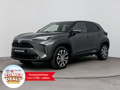 Toyota Yaris Cross - 1.5 Hybrid 115 First Edition | Navigatie | Stoelverwarming