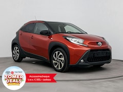 Toyota Aygo X - 1.0 VVT-i S-CVT Pulse Stoelverwarming | Airco | Camera | DAB | Apple/Android auto