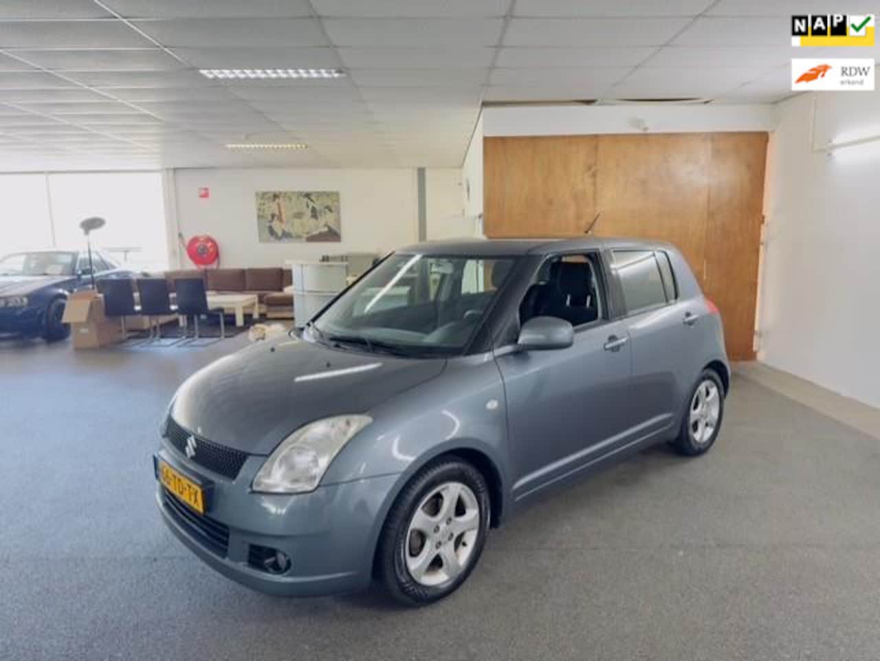 Suzuki Swift - 1.3 Shogun Apk Nieuw,Airco,E-Ramen,Adroid-scherm,N.A.P,Lm velgen,2 sleutels + Boekjes,Tops - AutoWereld.nl
