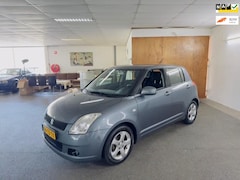 Suzuki Swift - 1.3 Shogun Apk Nieuw, Airco, E-Ramen, Adroid-scherm, N.A.P, Lm velgen, 2 sleutels + Boekje