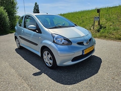 Toyota Aygo - 1.0-12V +Elk ramen, Centraal deur vergrendeling