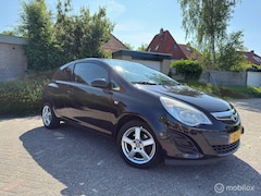 Opel Corsa - 1.4- 16v 2011 airco velgen luxe scherm zwart 101