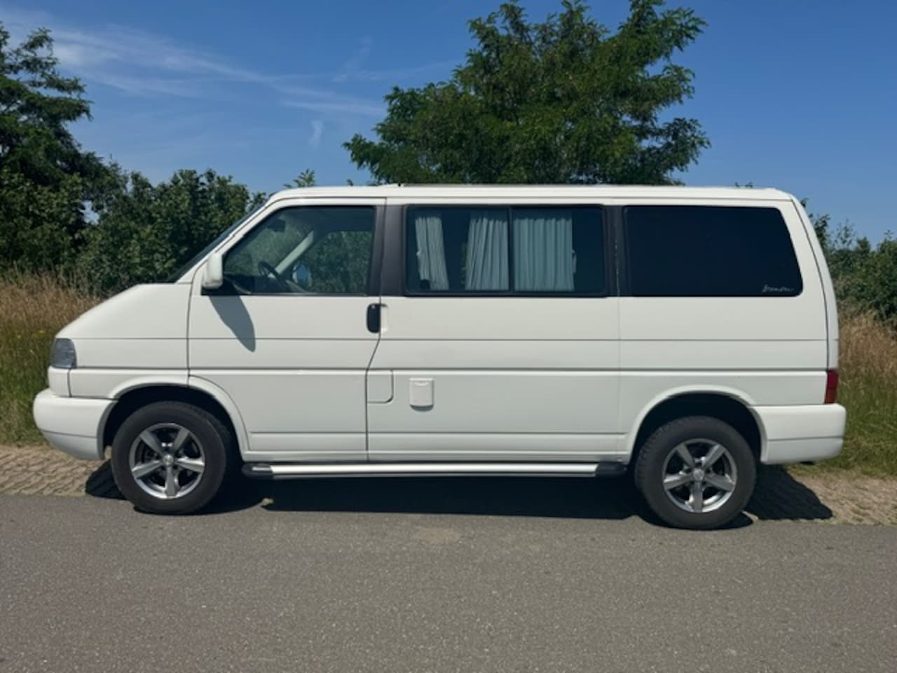 Volkswagen Transporter - Camper 2.5 TDI 1.0 75KW DC - AutoWereld.nl