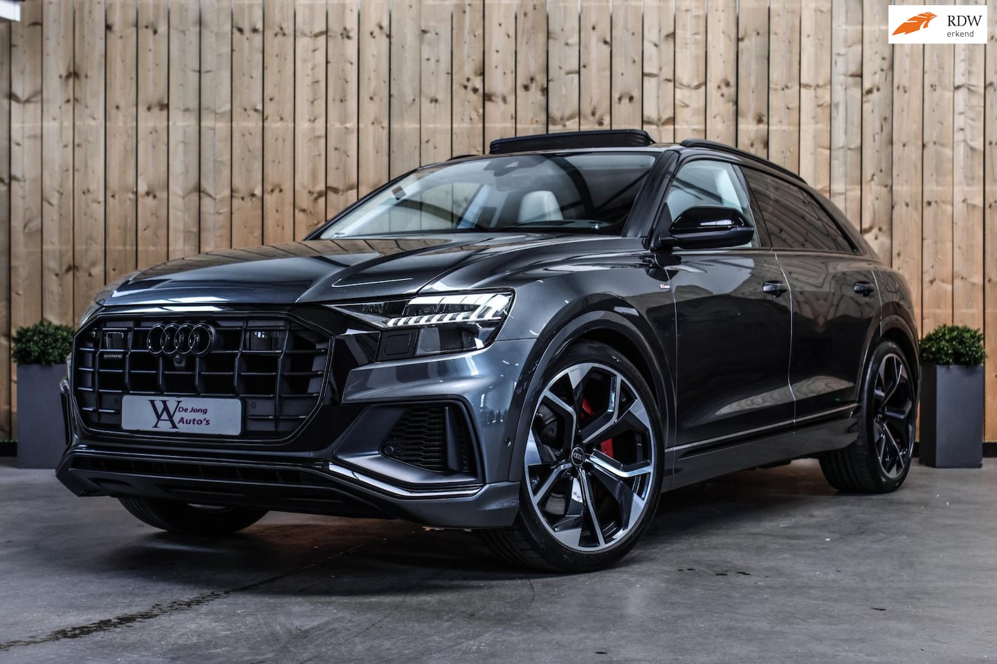 Audi Q8 - 60 TFSI e Quattro Competition *Pano*B&O Advanced*Audi Exclusive*Nachtzicht* - AutoWereld.nl