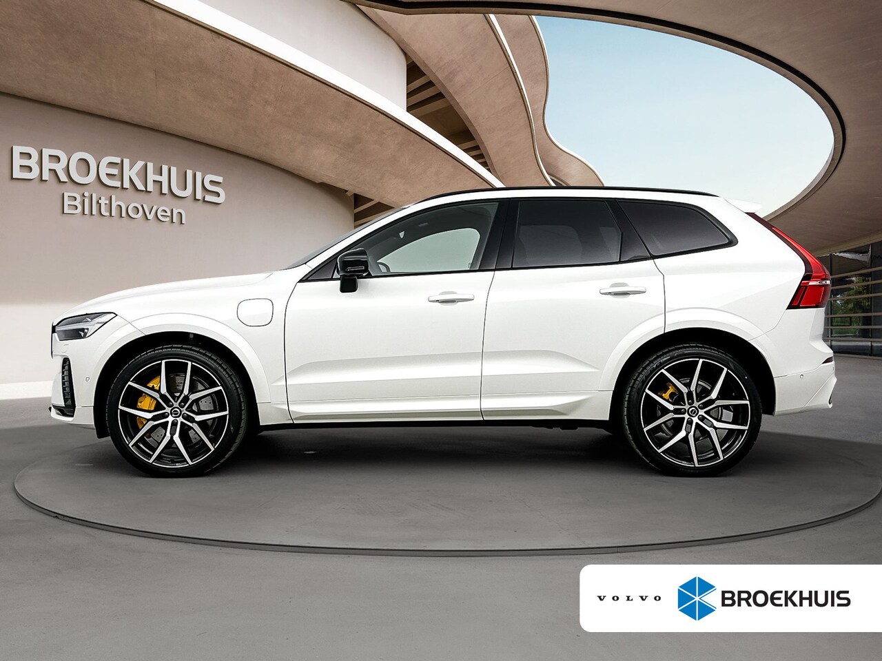 Volvo XC60 - T8 POLESTAR LONG RANGE | HUD | BOWERS&WILKINS | 360 CAMERA | Blis | MEMORY | PANORAMADAK | - AutoWereld.nl
