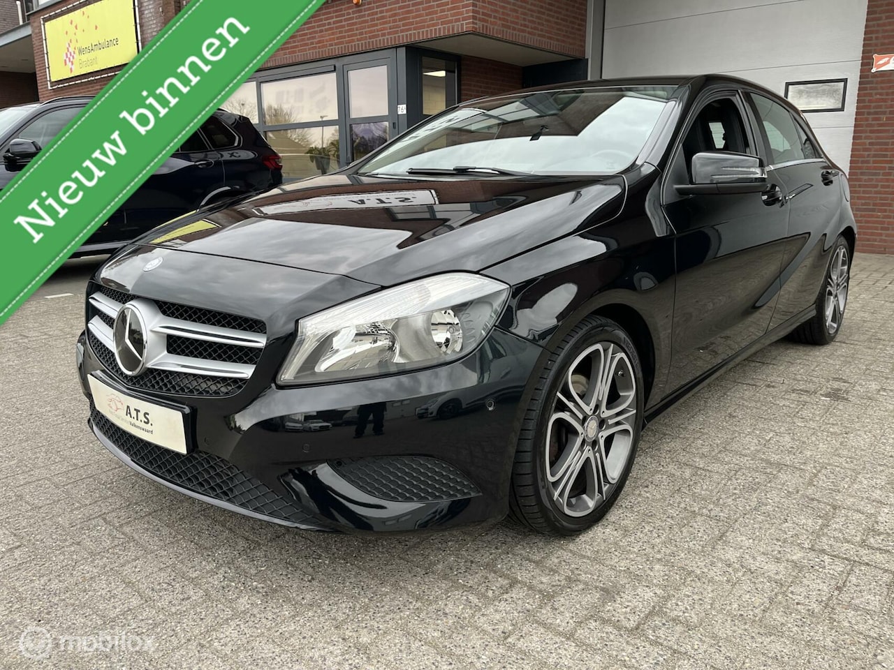 Mercedes-Benz A-klasse - 180 Ambition AIRCO*PDC*17INCH LM* - AutoWereld.nl