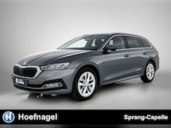 Skoda Octavia Combi - 1.0 e-TSI Style | Trekhaak | Adaptive Cruise | Stoelverw. | Carplay