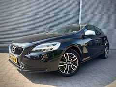 Volvo V40 - V40 D2 Nordic+ 5 h 2016 4 2018 5