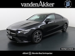 Mercedes-Benz CLA-Klasse - 250e AMG // Panoramadak // Memory // Sfeerverlichting // MultiBeam LED // Keyless // Night