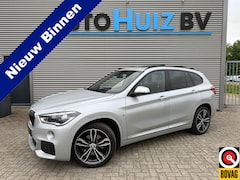 BMW X1 - xDrive25i High Executive M Sport Leer Panoramadak Trekhaak 19 inch Head-Up Display ACC Cam
