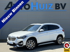 BMW X1 - xDrive25e xLine Panoramadak Stuurverwarming Head-Up Display Achteruitrijcamera ACC