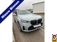 BMW X3 - 30e xDrive M Sport Pro Panoramadak Trekhaak 21 Inch Harman-Kardon Sound Stoelverwarming St