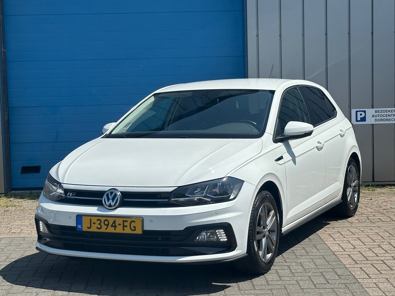 Volkswagen Polo - 1.5 TSI Highline Business R line - AutoWereld.nl