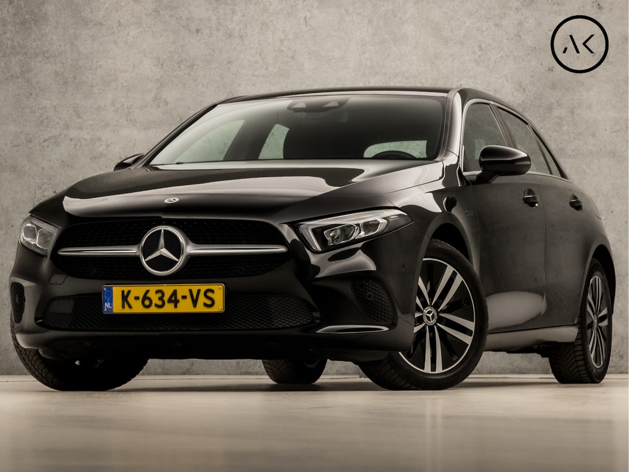 Mercedes-Benz A-klasse - 250 e Business Solution Luxury 218Pk Automaat (GROOT NAVI, SFEERVERLICHTING, WIDESCREEN, C - AutoWereld.nl