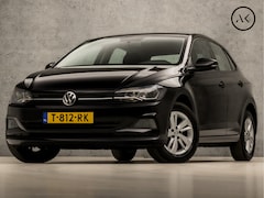 Volkswagen Polo - 1.0 TSI Sportline (APPLE CARPLAY, LM VELGEN, CRUISE, SPORTSTOELEN, LED ACHTERLICHTEN, NIEU