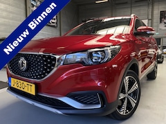 MG ZS - EV Luxury 45 kWh Adaptive Cruise, Leder, Pano
