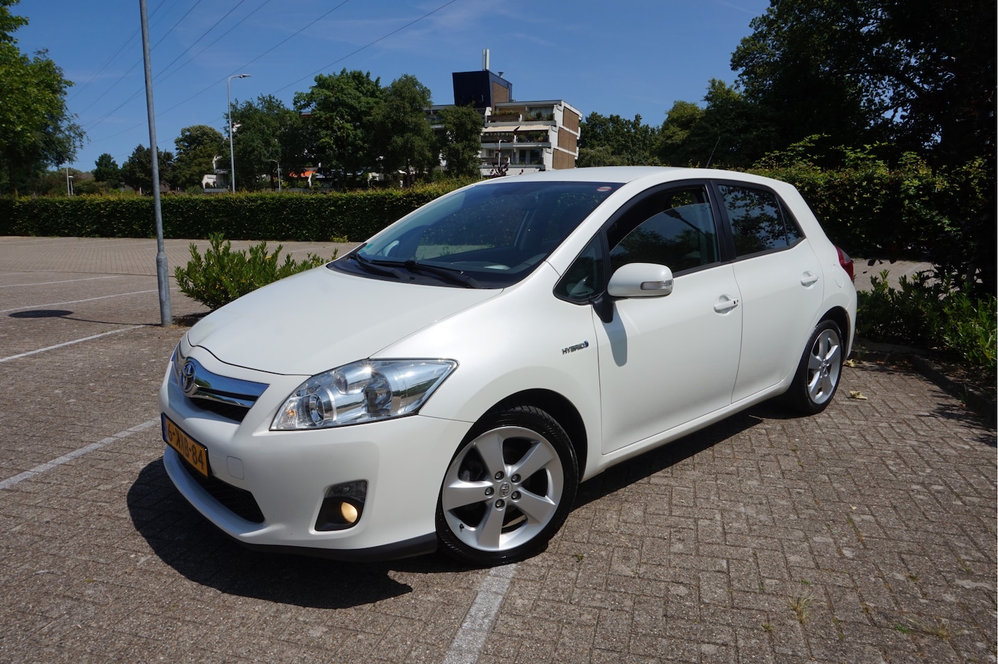 Toyota Auris - 1.8 Full Hybrid Executive Dealeronderhouden! - AutoWereld.nl