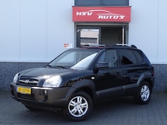 Hyundai Tucson - 2.0i Style World Cup edition LEER cruise