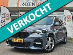 BMW X1 - SDrive18i High Executive Automaat BJ.2021 / Panodak / M SportPakket / Clima / Led Koplampe