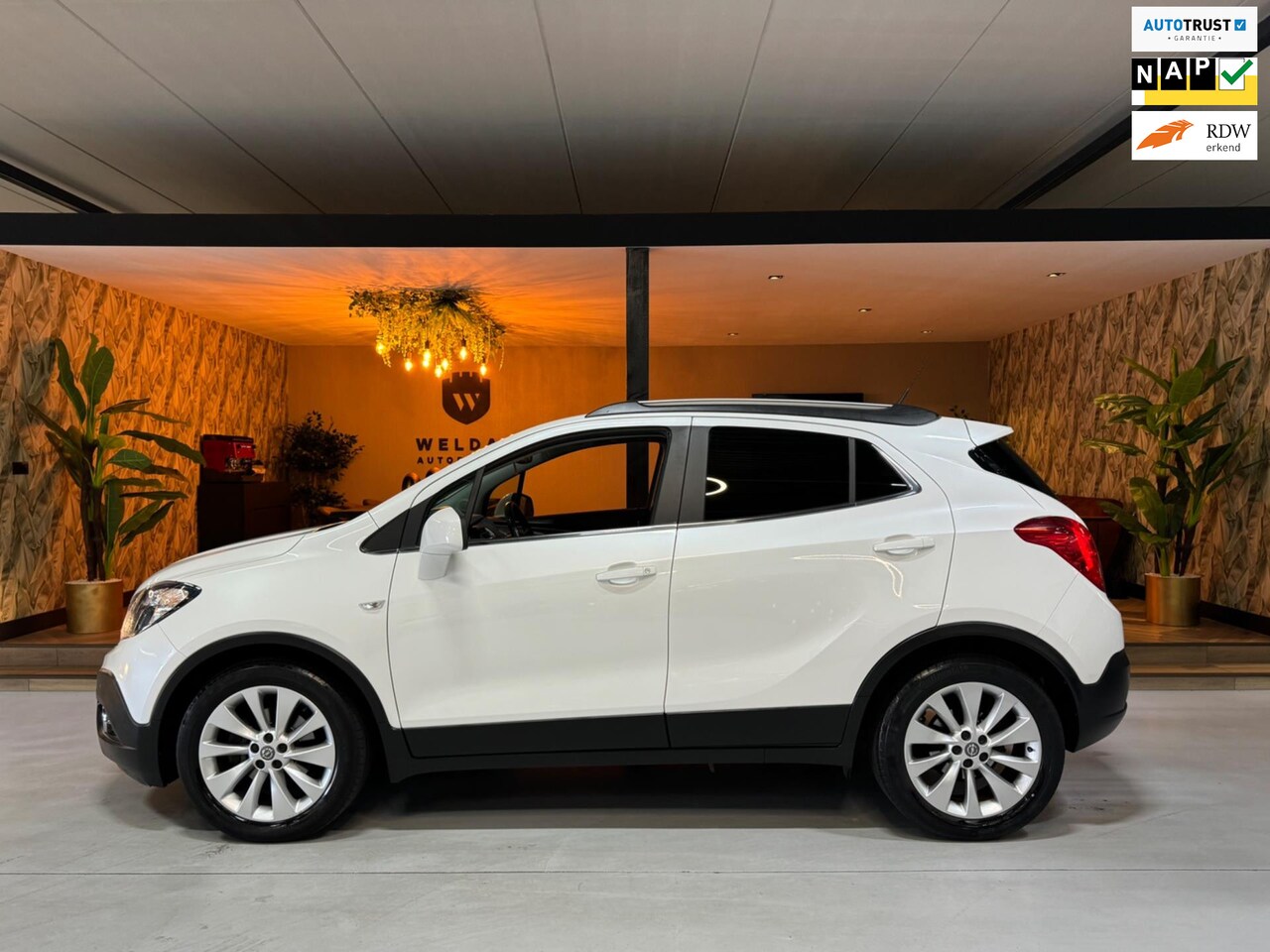 Opel Mokka - 1.4 T Cosmo Garantie NAP Trekhaak Camera StuurVW StoelVW PDC Cruise Clima Navi Sfeer Rijkl - AutoWereld.nl