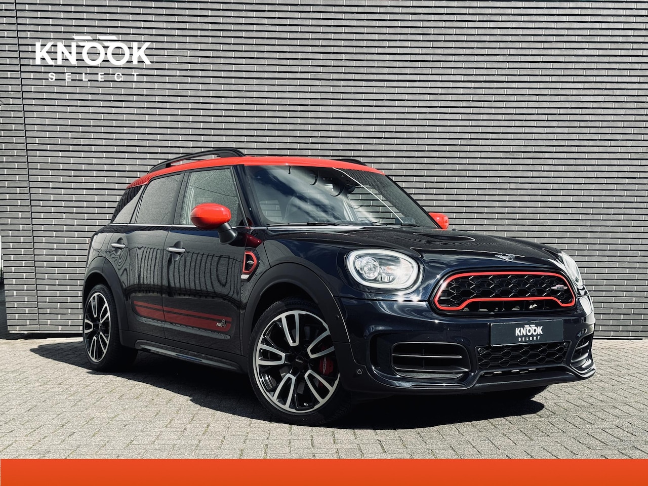 MINI Countryman - 2.0 John Cooper Works ALL4 Panodak | Harman/Kardon | Camera - AutoWereld.nl