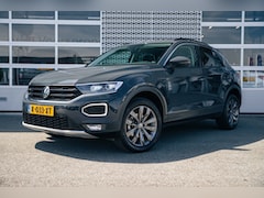 Volkswagen T-Roc - 1.0 TSI Style | Navigatie | LED | Panoramadak | Active Info Display | Stoelverwarming