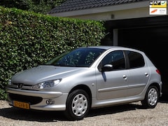 Peugeot 206 - 1.4 Génération | NIEUWE APK | Airco | Cruise control