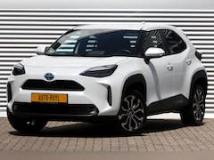 Toyota Yaris Cross - 1.5 Hybrid Team-D Wit-parelmoer / Winter Pack / Navi