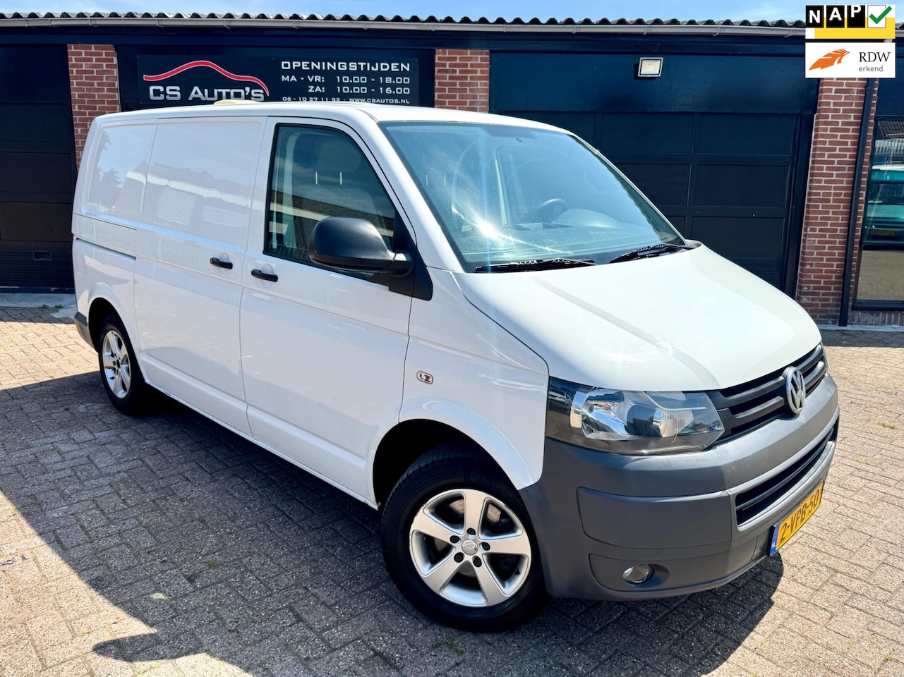 Volkswagen Transporter - 2.0 TDI|102PK|AIRCO|NAVI - AutoWereld.nl