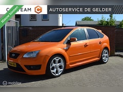 Ford Focus - 2.5-20V ST | Cruise | Recaro | Youngtimer | Electric Orange
