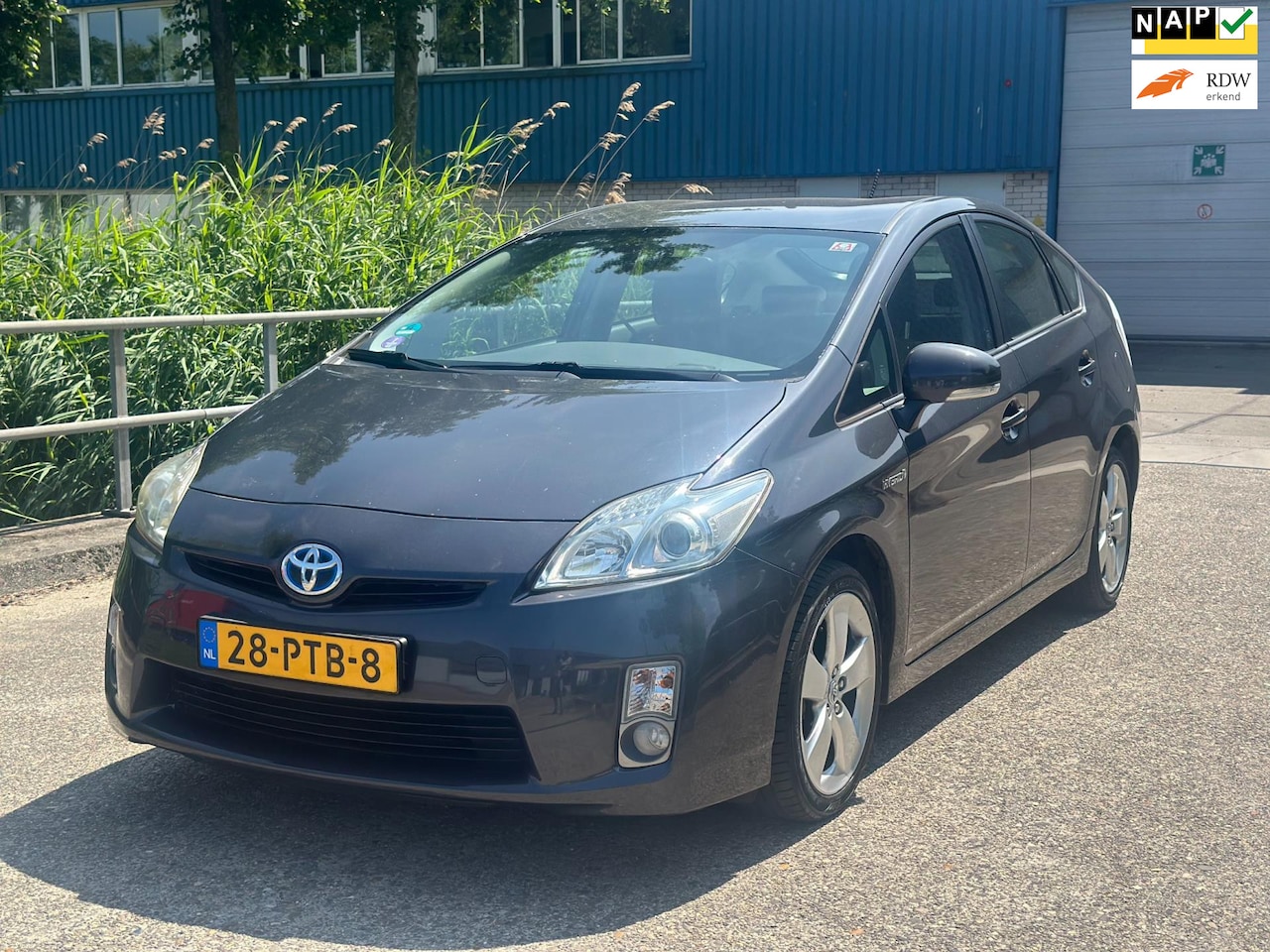Toyota Prius - 1.8 Aspiration 1e Eigenaar! Dealer onderhouden! Clima Head up! - AutoWereld.nl