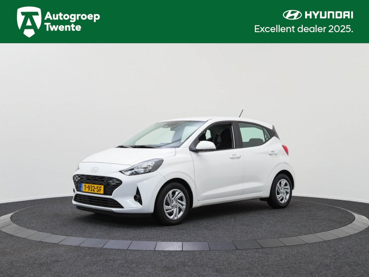 Hyundai i10 - 1.0 Comfort Smart | Navigatie | Private lease 309 p.m. - AutoWereld.nl