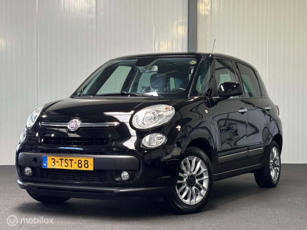 Fiat 500 L - 0.9 TwinAir Lounge [ NAP 1e eigenaar panorama ] - AutoWereld.nl