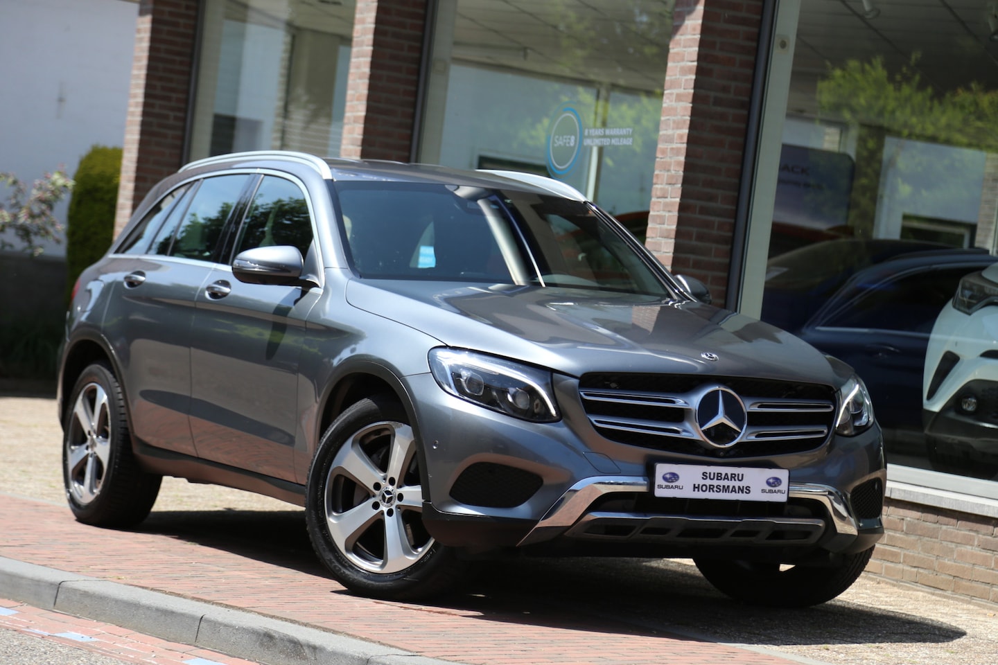 Mercedes-Benz GLC-klasse - 250 4MATIC Premium Distronic 360view Leer LED - AutoWereld.nl