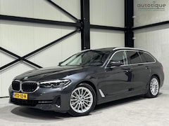 BMW 5-serie Touring - 530e High Executive Aut. | panorama | navi | leder | sfeerverlichting |