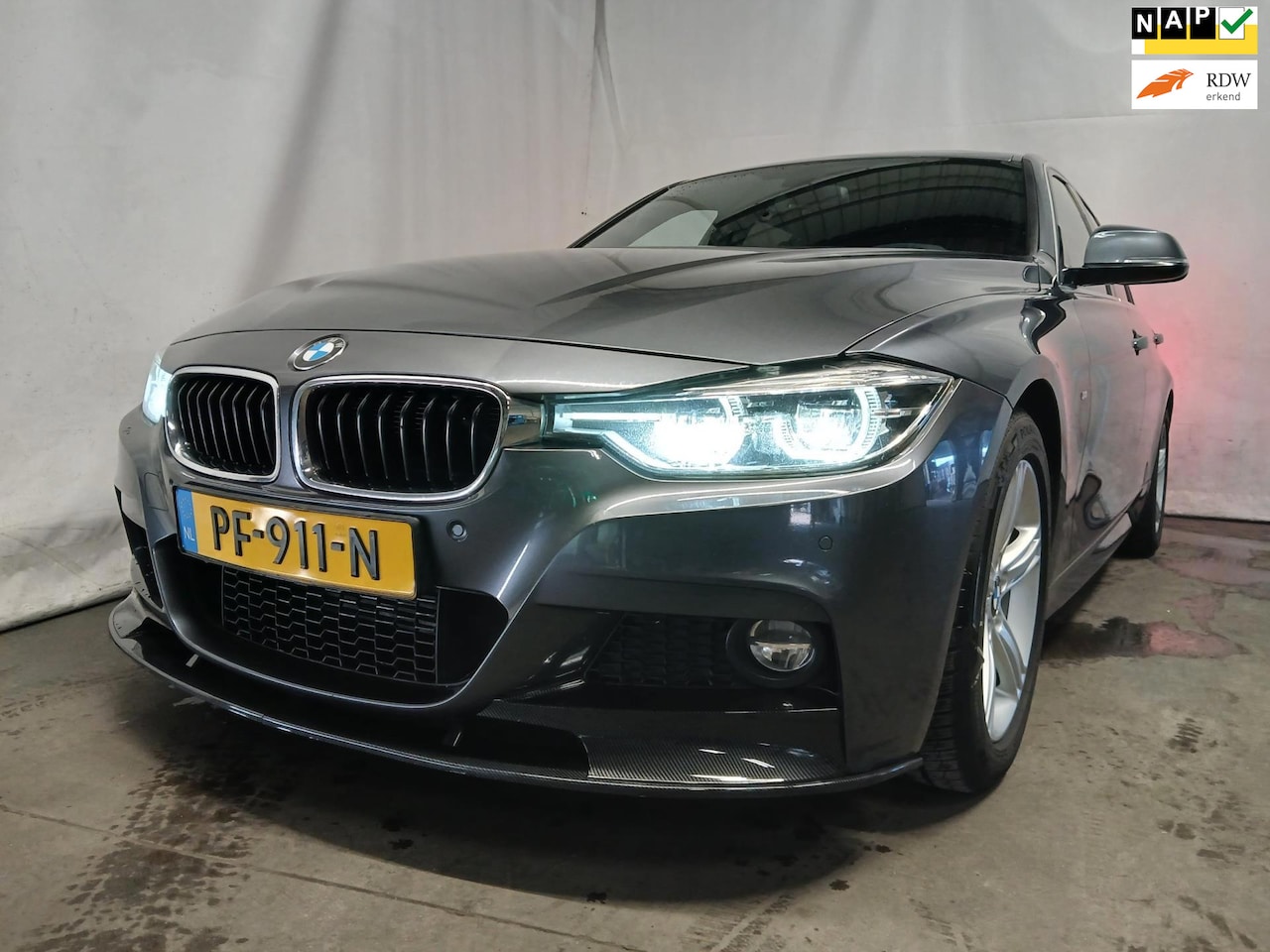 BMW 3-serie Touring - 320d Centennial High Executive - Airco - Leder - Schade - AutoWereld.nl