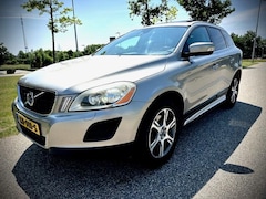 Volvo XC60 - 2.0 D3 Summum, PANORAMADAK, LEER, CAMERA, XENON, MEMORY